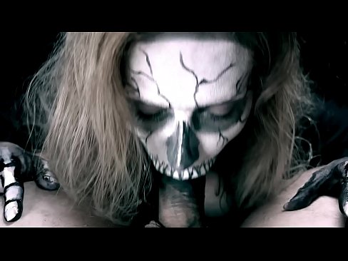 ❤️ Demon ti fi souse kòk chante ak bouch nwa li ak vale kom. Porno nan pònografi ht.hentai-menu.ru ❌️❤